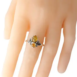 Lemon Baltic Amber Bee Ring